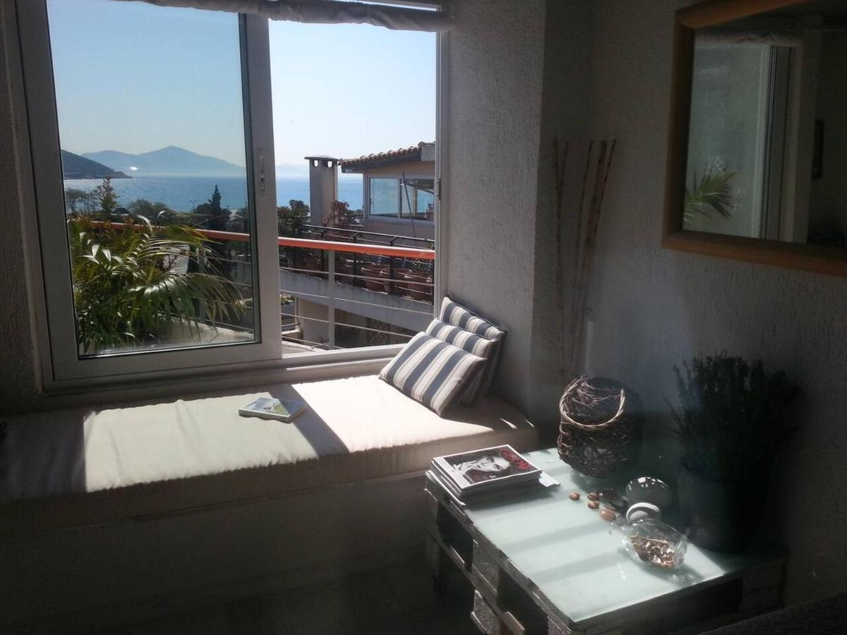 Varkiza Seaside Penthouse With Private Roof Deck Vári Dış mekan fotoğraf